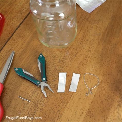 Static Electricity Science Experiments with Balloons - Frugal Fun For Boys and Girls