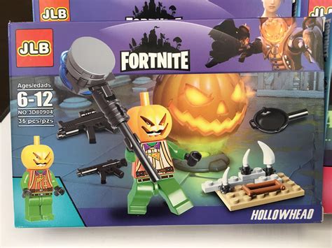 Pumpkin Head Reaper Skin on a Lego Fortnite set Reaper Skins, Couples ...