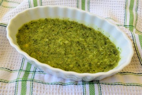 Garlicky Oregano Sauce – Flexitarian Kitchen