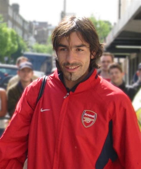 Robert Pirès - Celebrity biography, zodiac sign and famous quotes