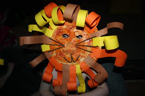 Kids Love Craft: Lion Mask activity with add on nose and rolled mane