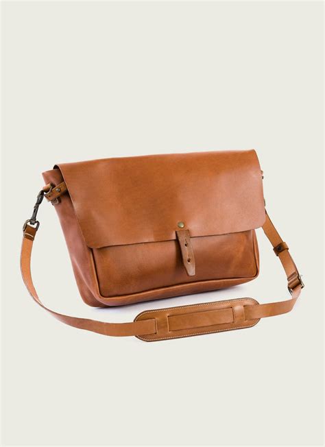 Vintage Messenger Bag – WP Standard