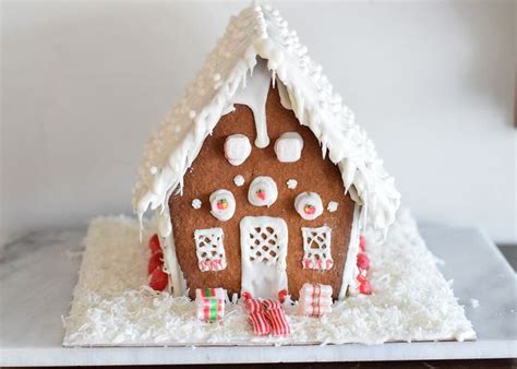 The Perfect Gingerbread House 'Glue' Is Royal Icing | Recipe ...