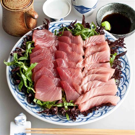 FOODjimoto: Sashimi--Pacific Bluefin Tuna