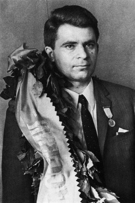 Boris Spassky (Russian Chess Grandmaster) ~ Bio with [ Photos | Videos ]