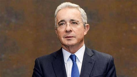 Uribe anuncia que CD no participará en revocatoria de alcaldes | 360 Radio