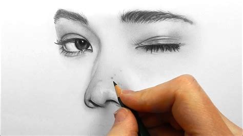Drawing, shading and blending a face with Faber Castell graphite pencils | Emmy Kalia - YouTube