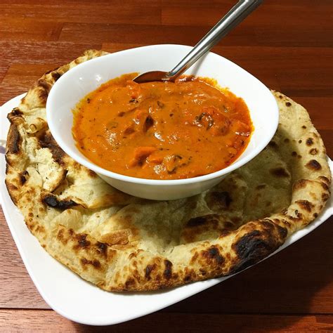 A Classic Combo: Butter Chicken & Naan [OC][2402x2402] : r/FoodPorn