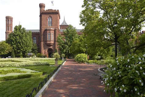 Smithsonian Institution Building (3) | Washington | Pictures | United States in Global-Geography