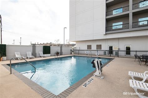 Doubletree By Hilton Hotel Dallas - Love Field Pool: Pictures & Reviews - Tripadvisor