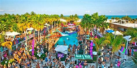 Best Dayclubs & Pool Parties In Miami [Updated 2023] | Discotech