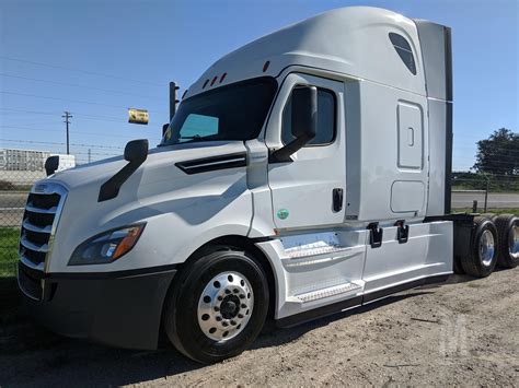 2019 FREIGHTLINER CASCADIA 125 EVOLUTION For Sale In Selma, California | MarketBook.ca