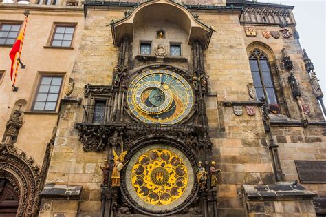 A legendary clock in Prague: 600 years of history and fabled tales ...