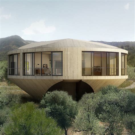 Round House Design Offers a Unique Architectural Experience