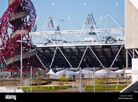 London Olympic park Stock Photo - Alamy