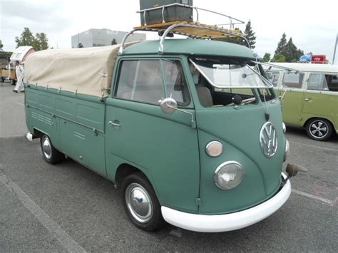 Photos of Original Volkswagen Pickup Trucks; Single Cab and Double Cab, from Bustopia.com