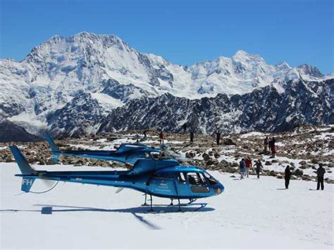 Franz Josef Glacier: 25-min Helicopter Flight & Snow Landing | GetYourGuide