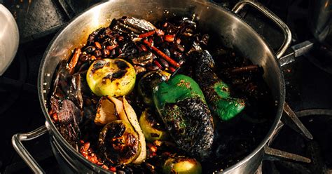 Charred, Browned, Blackened: The Dark Lure of Burned Food - The New York Times