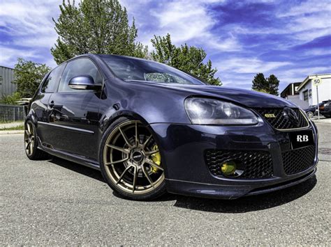 Volkswagen Golf GTI Mk5 Edition 30 Blue Motec Ultralight Wheel | Wheel ...