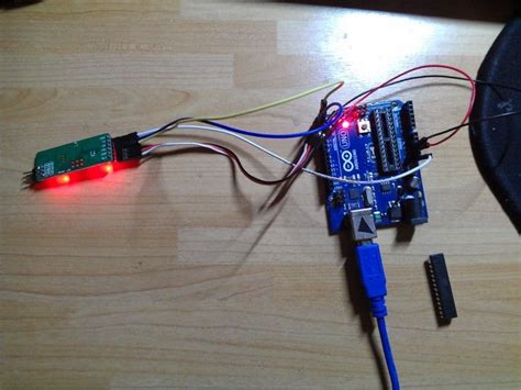 I will show you how to program MinimOSD without FTDI cable using Arduino Uno, explain different ...