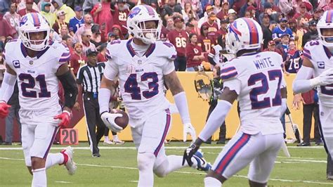 Bernard emerging as playmaker on Bills defense