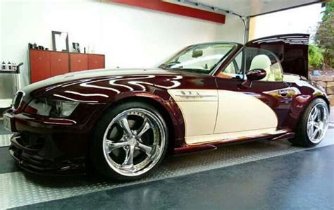 BMW Z3 in two tone paint | Bmw z3, Bmw, Bmw convertible