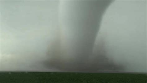 Why did this Kansas tornado last for 90 minutes? - National | Globalnews.ca