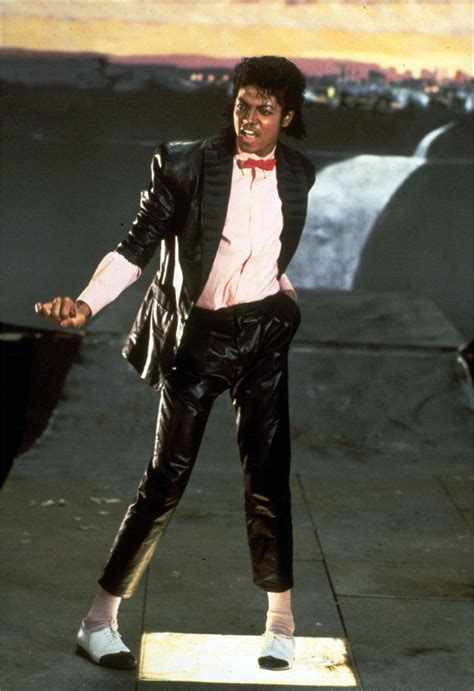 Michael jackson billie jean ️ ️ ️ | Billie jean michael jackson, Michael jackson, Michael ...