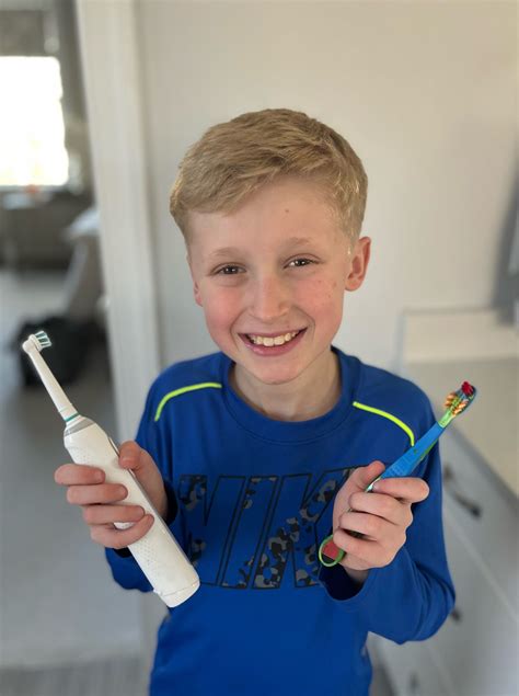 A Quick Guide to Choosing the Best Toothbrush for Braces - VanderWall Orthodontics