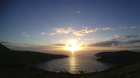 Sunrise in Hawaii 2020 | Hanauma Bay | 4K Time-lapse - YouTube