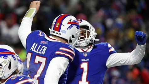 Twitter Reacts to Bills Playoff Win: 'Humiliating' for Patriots