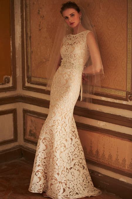 30 Dresses Perfect for a Hot Vegas Wedding » Little Vegas Wedding