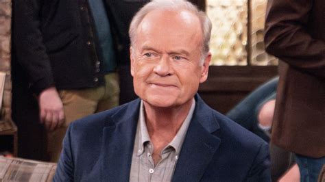 The Frasier Sequel Destroys The Original Series Finale's Happy Ending