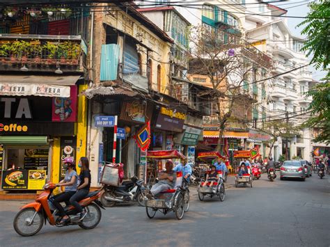 Hanoi Old Quarter - Vietnam Is Awesome