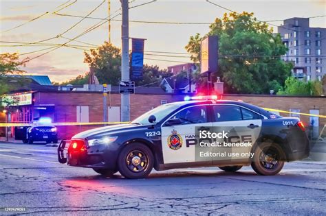 Police Car Roadblock In Canada Stock Photo - Download Image Now ...