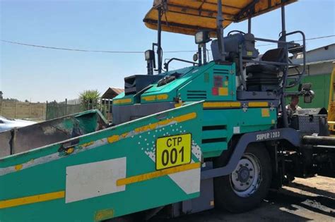 2015 Vogele 1203 super Paver Pavers Machinery for sale in Mpumalanga | R 510,000 on Truck & Trailer