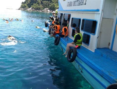 | Tioman Snorkeling Tour Packages