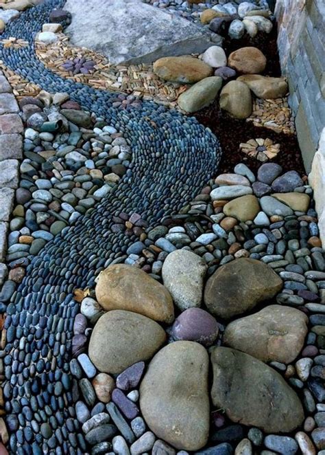 25 Beautiful Pebble Mosaic Patterns to Inspire You - GODIYGO.COM