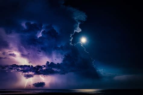 1366x768 Resolution Lightning at Night HD 1366x768 Resolution Wallpaper - Wallpapers Den