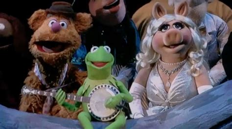 Watch Muppets Sing 'Rainbow Connection' at Hollywood Bowl - Rolling Stone