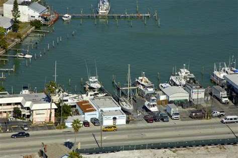 Snug Harbor Inn & Marina in Madeira Beach, FL, United States - Marina ...