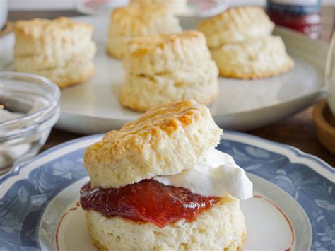 Traditional English Scones | Recipe | Kitchen Stories