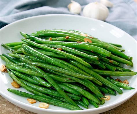 Garlic Green Beans - Kirbie's Cravings