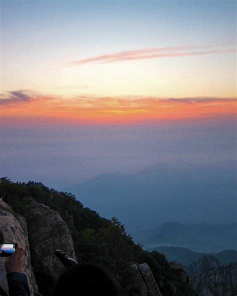 Mount Tai Emperor's Trek – Guide to Climbing Taishan