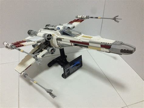 The Marriage of LEGO and Star Wars: Review: 10240 UCS Red Five X-Wing Starfighter