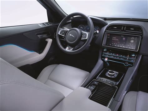 2019 Jaguar F-Pace: 105 Interior Photos | U.S. News