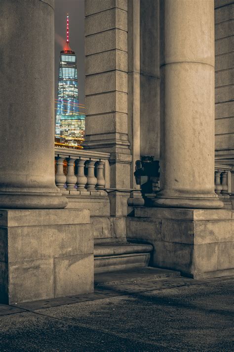 Manhattan Bridge Triumphal Arch and Colonnade at night :: Behance