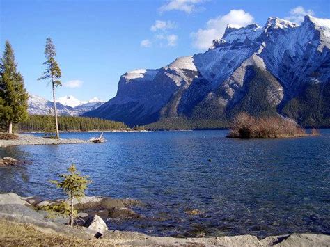 Lake Minnewanka - Banff National Park - Hiking Alberta | Hiking with Barry