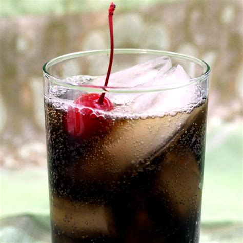 Mixy's Rum and Coke Drink Recipe - Mix That Drink