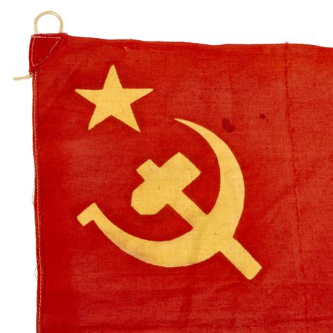 Original U.S. Vietnam War Captured Vietnamese Communist Party Flag - 1 – International Military ...